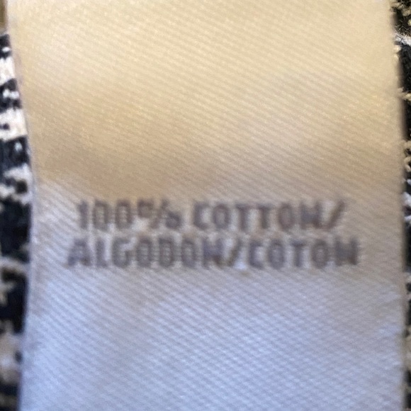 Liz Claiborne multi  pocket skirt size 10 - Picture 3 of 6